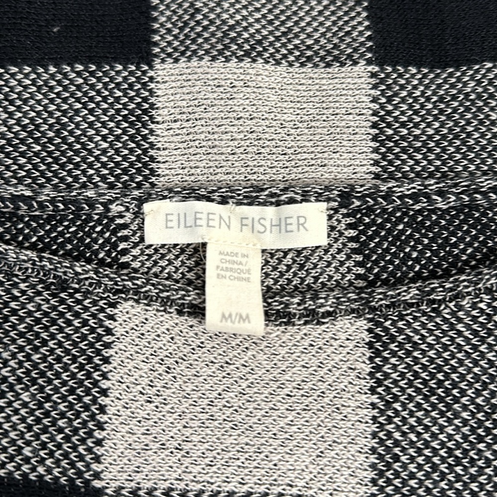 Excellent condition Eileen Fisher Sweater - Picture 4 of 5
